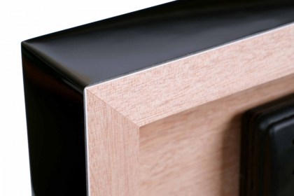 sv50-black-smoker-gold_5-scaled