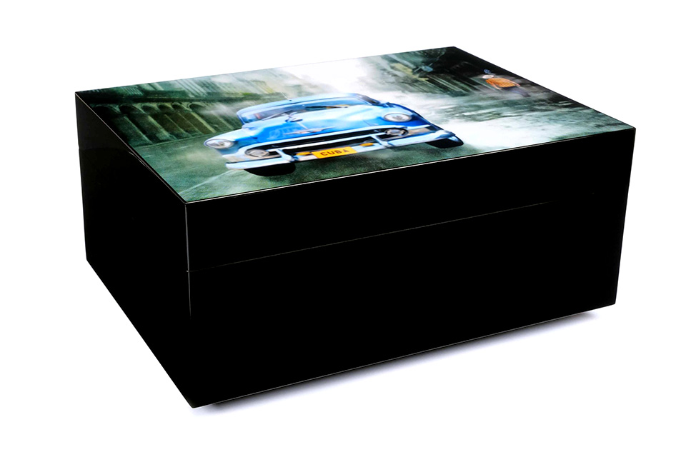 sv50-black-blue-car-scaled